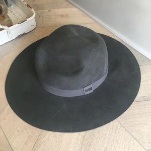 Green hat